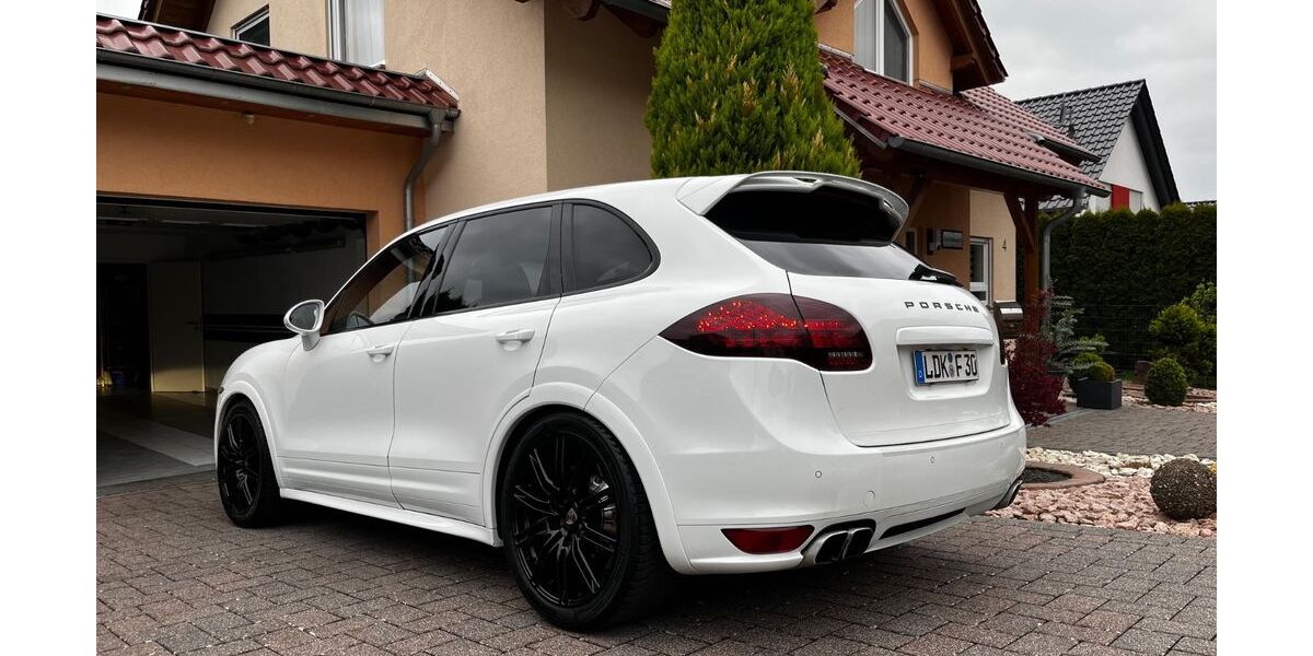 Porsche Cayenne 70.000 km 22.000 &euro; Bissenberg 35638