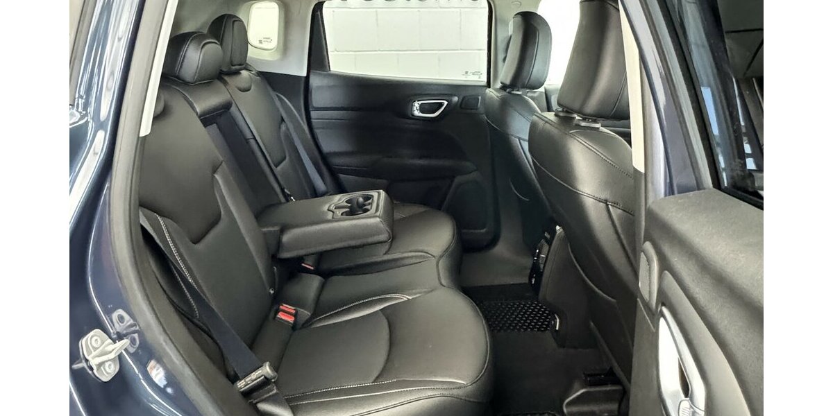 Jeep Compass 1.5L S Mild-Hybrid 48V FWD LED 360 Cam 31.150 km 22.880 &euro; Lich 35423