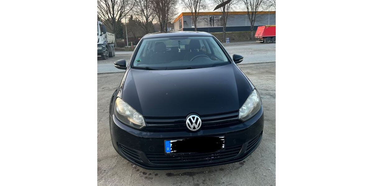 VW Golf 317.000 km 2.100 &euro; Wetzlar 35586